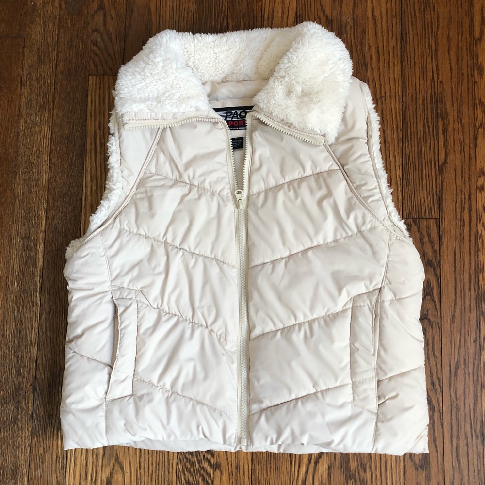PAO Sport puffer vest size L sherpa fleece winter